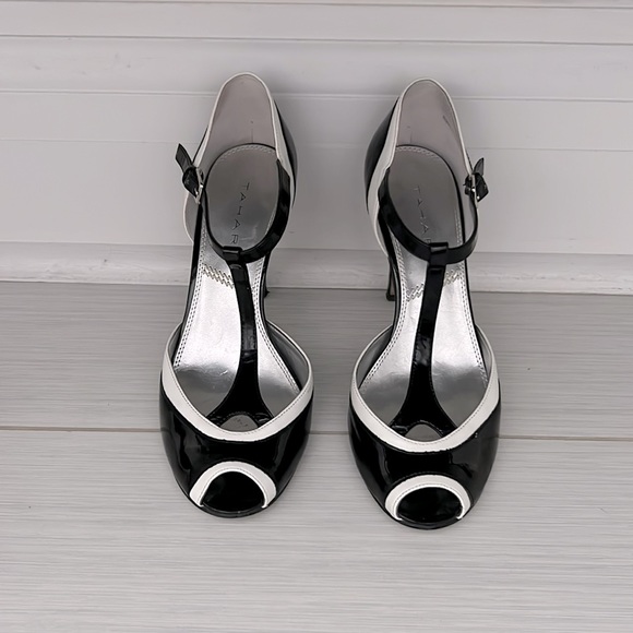 Tahari Patent Darby heels - Sz 7 - Picture 2 of 11